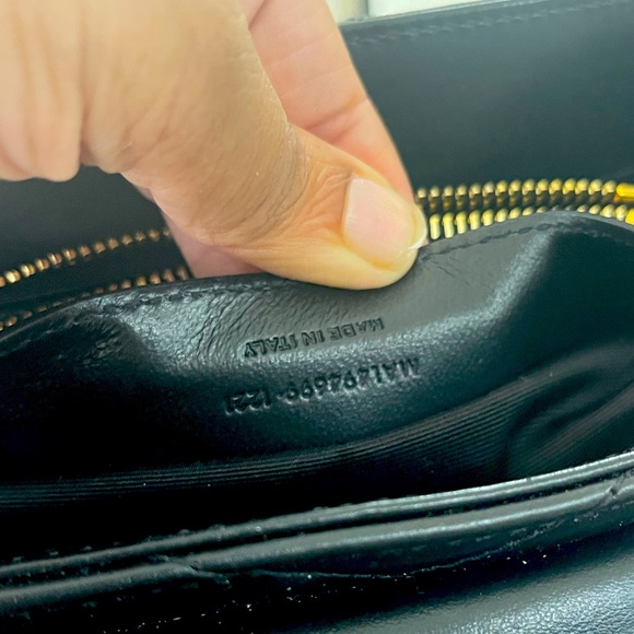 LOULOU SMALL CHAIN BAG IN MATELASSÉ "Y" LEATHER - Picture 2 of 6